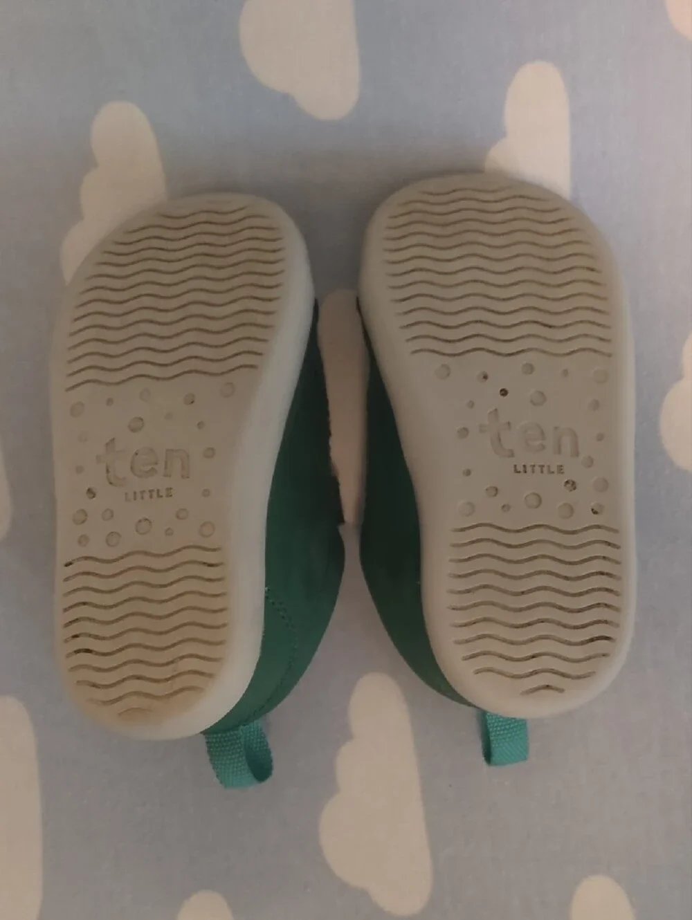 Ten Little CLASSIC Shoes In EMERALD